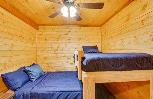 Cozy Quitman Fishing Cabin Near Lake Fork! - Foto 13