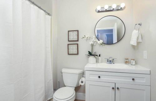 *DESIGNER East Bay Remodel Home* - Foto 8