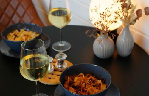 Y Caban - A Luxury Rural Retreat with Seaviews - Photo 5