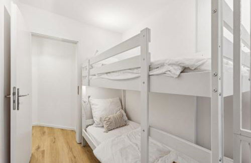 Gemütliches 2 Zimmer Ambient Apartment mit Queensize-Bett , Etagenbett& Schlafsofa in Alsternähe - Foto 30