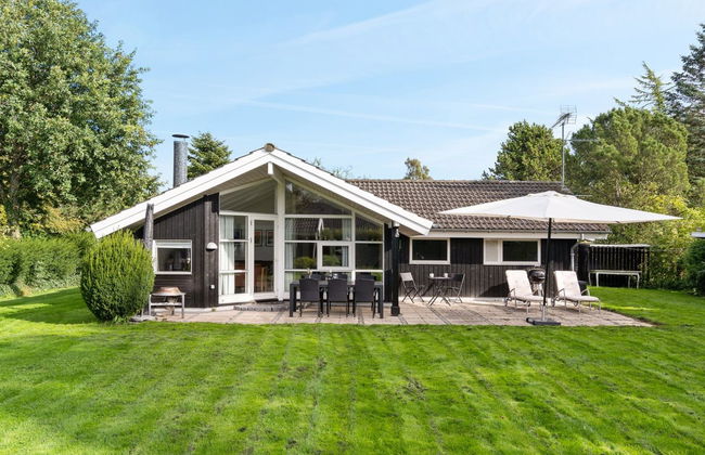 "Eivor" - 500m from the sea - Foto 1