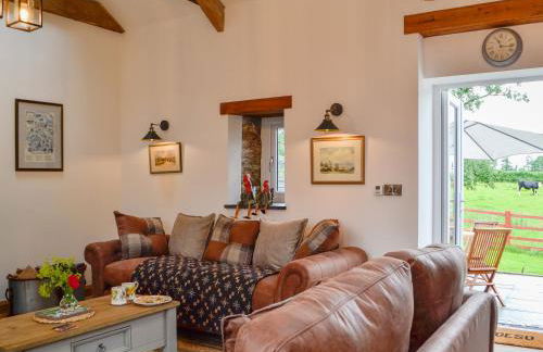 Sgubor Llwyndu - Foto 2