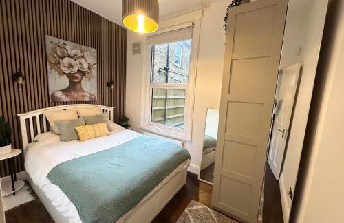 Amazing location 20 min to center - Foto 13