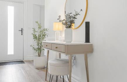 Elegant Garden Apartment, Private Parking & EV Charger, Walk to Town - Foto 35