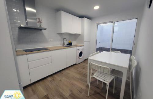 Sunny Churriana City - Photo 10