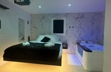 Appartement de luxe, balnéo, vue lac & lit suspendu - Foto 2