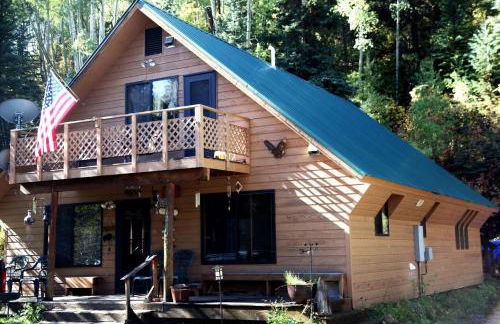 Pet-Friendly Cabin Getaway for Groups near Aspen, Colorado - Photo 1
