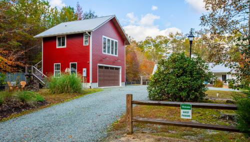 Studio Apt on HRT hosted by Longview Stays - Foto 1