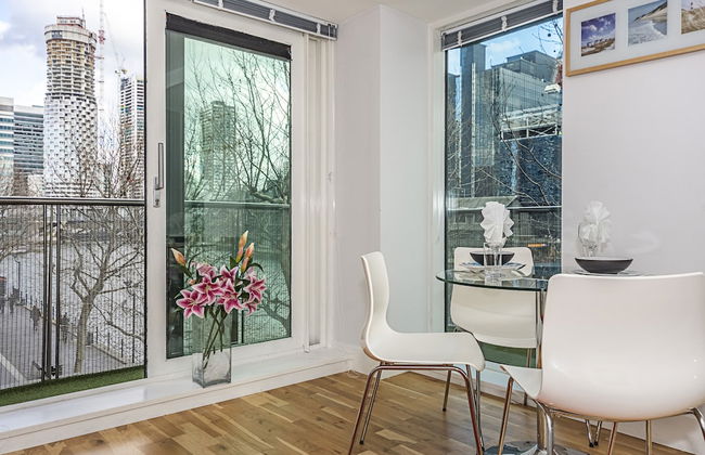 Canary Wharf Luxury Apartments - Photo 63