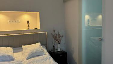 Zimmer mit Bad, 15 Min Frankfurt Airport, Free Parking - Foto 3