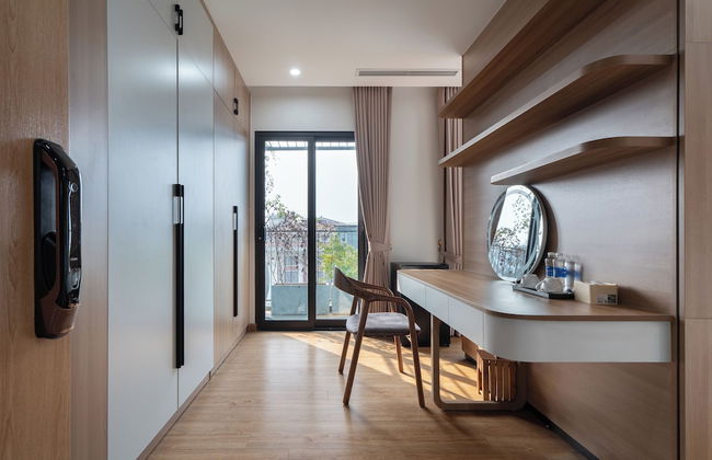 Moonlit Suites Hotel - Photo 44