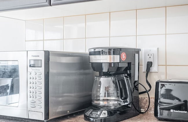 New 3BR Townhouse, Minutes to Niagara Falls and Brock University by GLOBALSTAY - Foto 19