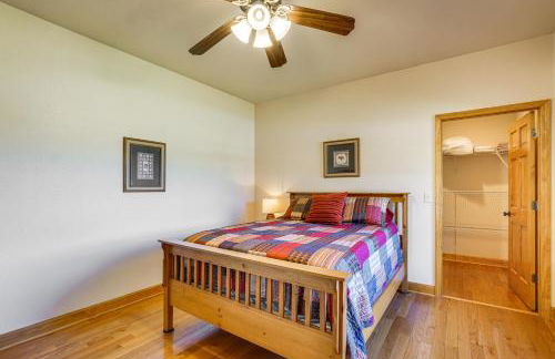 Game Room, Deck and Yard Lake of the Ozarks Retreat - Foto 29