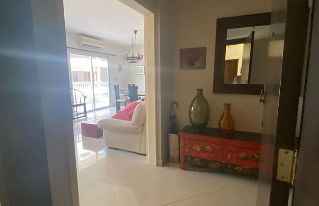 Stunning 2-bed Apartment in Achrafieh Beirut - Photo 6