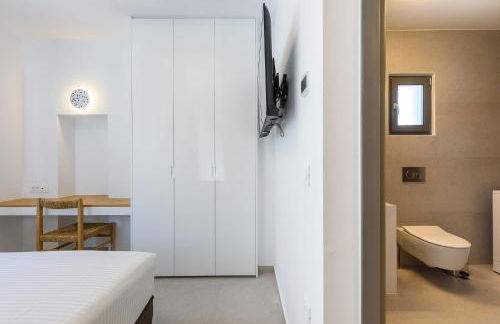 Azure Naousa - Photo 62