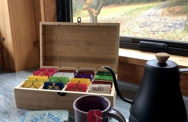 Gorgeous Cottage for Two, Overlooking Pond on 20 acres, Glamping in Pennsylvania - Foto 7