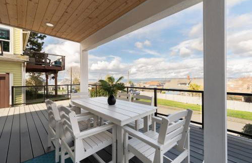 Spacious 3BR Home Sleeps 8 Private Backyard - Foto 1