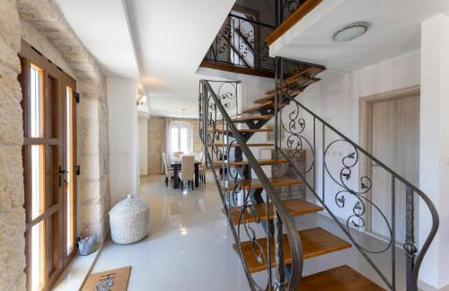 Holiday House Tramonto with Pool, Sunset View & Pet Friendly, Donji Humac, Brač - Photo 10