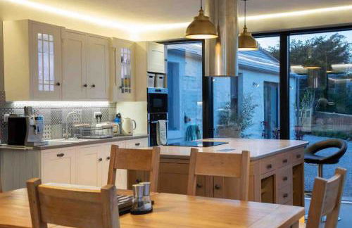 Amazing Cottage & detached Annex sleeps 8, Extra Deep Hot tub, Super Fast wifi, New for 2024 is the addition of Wood Fired Sauna - Foto 68