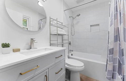 Modern and Updated 3br Home in Quiet Neighborhood - Foto 3