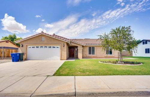 Yuma Family Home with Covered Patio and Grill! - Foto 1