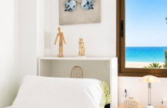 Isola Beachside Apartment - Foto 35