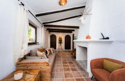 RentitSpain 15 Minutes from the Beach Cortijos Fandango Comfort y Mountain Views - Photo 47