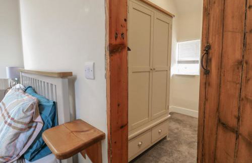 Milford Cottage - Photo 13