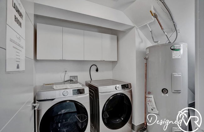 3-storey Home with Beautiful Lake View - Foto 15