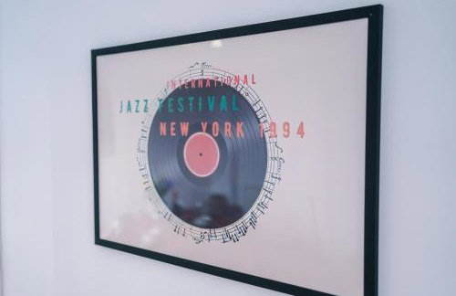 Modern 3 Bedroom House Perfect for Short and Long Stays - Foto 25