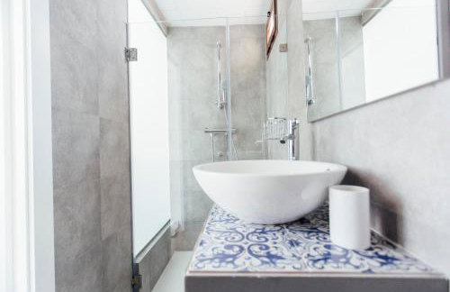 One&Lux Byron Suites - Foto 100