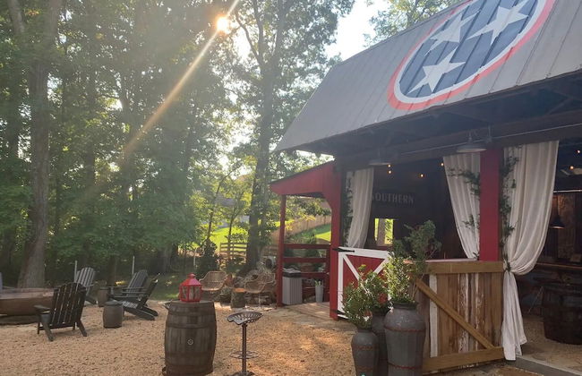 Historic Boyd Harvey House and Grounds 2 Bedroom Home by RedAwning - Foto 75