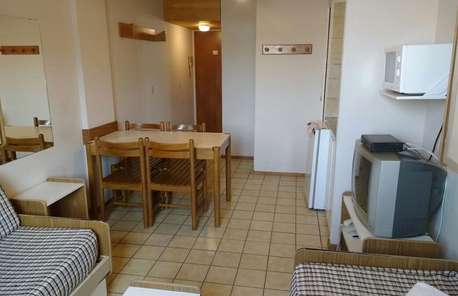 Cirrus Apart - Photo 23