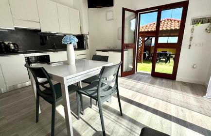 Blu Caletta - waterfront apartment with garden - Foto 1