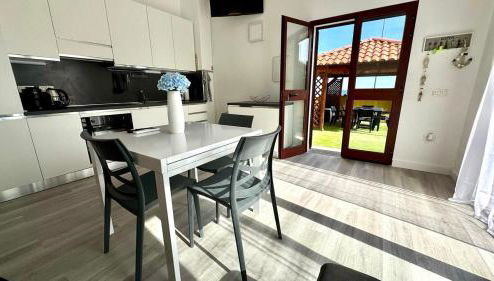 Blu Caletta - waterfront apartment with garden - Foto 1