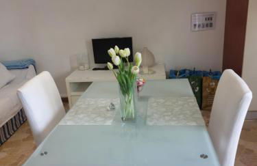 Milan Panoramic Top Floor Flat - Photo 4