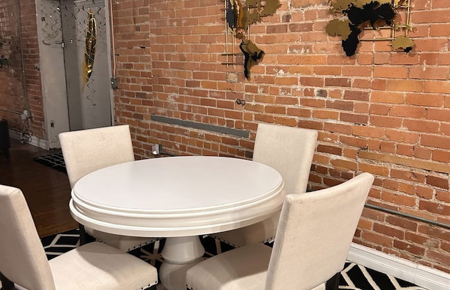 Queen G Investments 1 Bedroom Apts by RedAwning - Foto 34