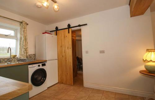 1 Dingle Cottage - Photo 15