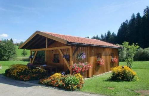 Holiday Home in Röhrnbach mit Grill und Terrasse by Interhome - Foto 1