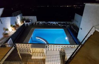 ALOELUX VILLA !! - Private Villa with POOL , jacuzzi, cinema, massage ,wonderful view, art desing villa - Photo 38