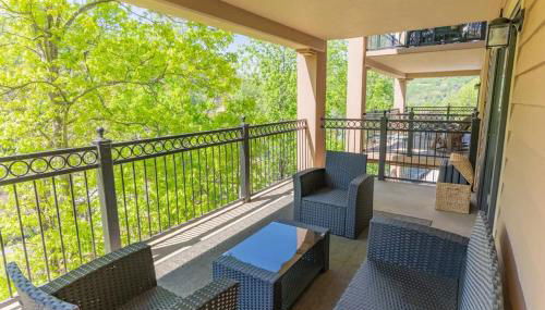 Gatehouse Condo by Beyond Expectations w Views - Photo 3