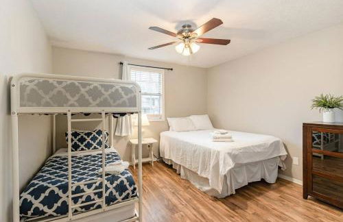 Freshly Renovated - Minutes from Downtown & BNA - Foto 16