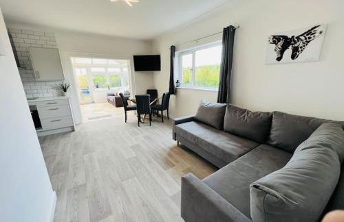 2 bedroom holiday home in the heart of west wales - Photo 9