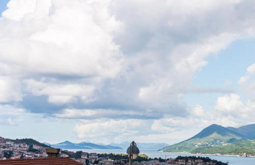 Miracle Apartments - Comfort Studio Apartment with Terrace and City View - Foto 62