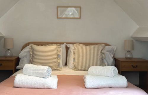 Family Cotswolds Cottage Farm Stay - The Smythy - Foto 12