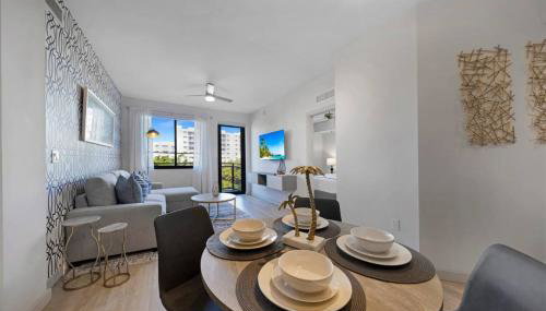 Prestige Living in DTWN 3 Min From Las Olas - Foto 5
