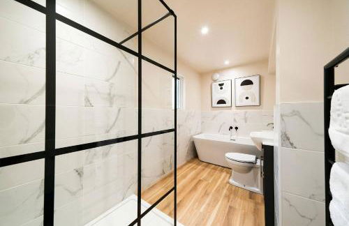 At The Castle - Foto 9