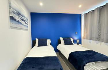 Two Bedroom Flat by Brookland Stays Serviced Accommodation Short Lets Leeds with Free WiFi - Foto 5