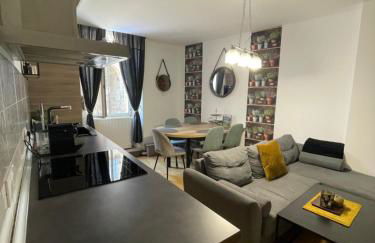 Liberté et Confort, appartement entier, moderne avec 2 chambres et cuisine équipée au coeur de Semur - Foto 65