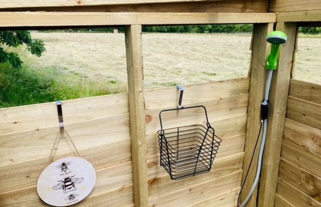 Private Glamping in a Vintage Caravan & Bell Tent - Foto 16